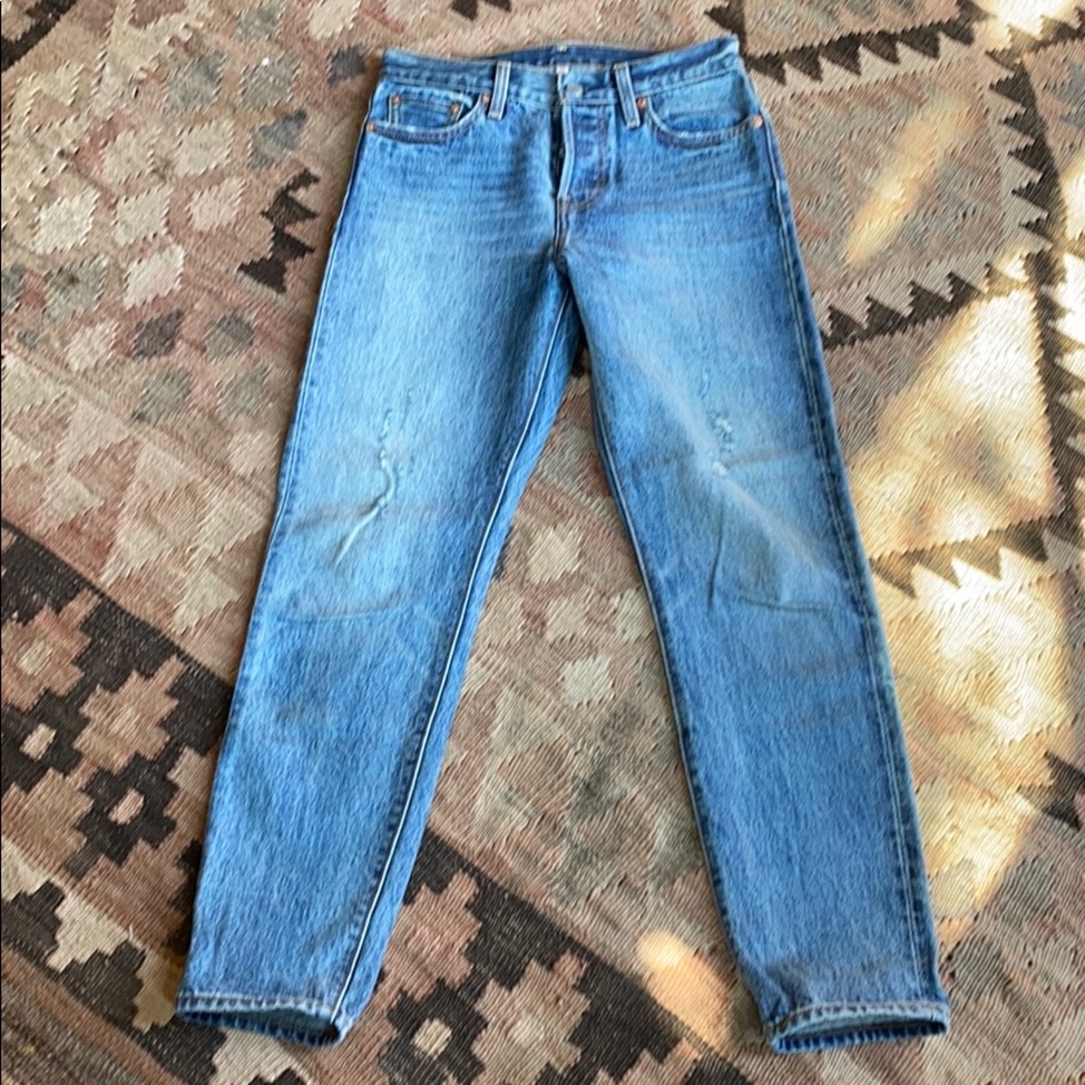 Levi’s Wedgie fit high rise jeans